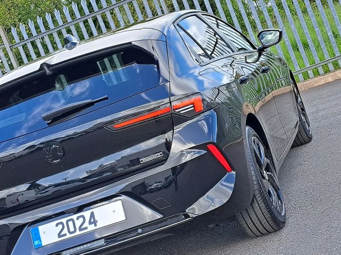 Opel Astra 2024