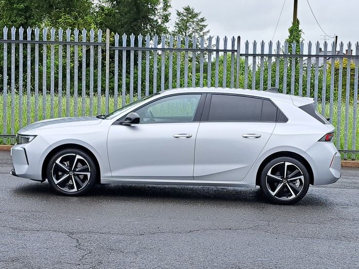 Opel Astra 2025