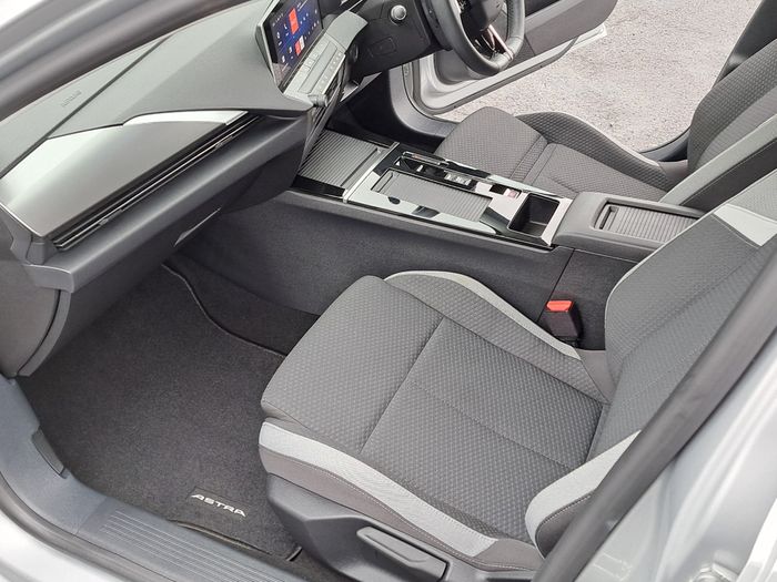 Opel Astra 2025