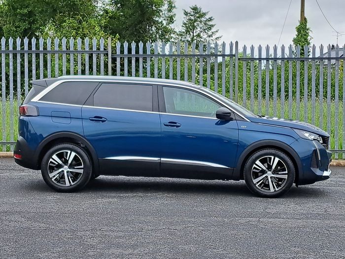 Peugeot 5008 2023