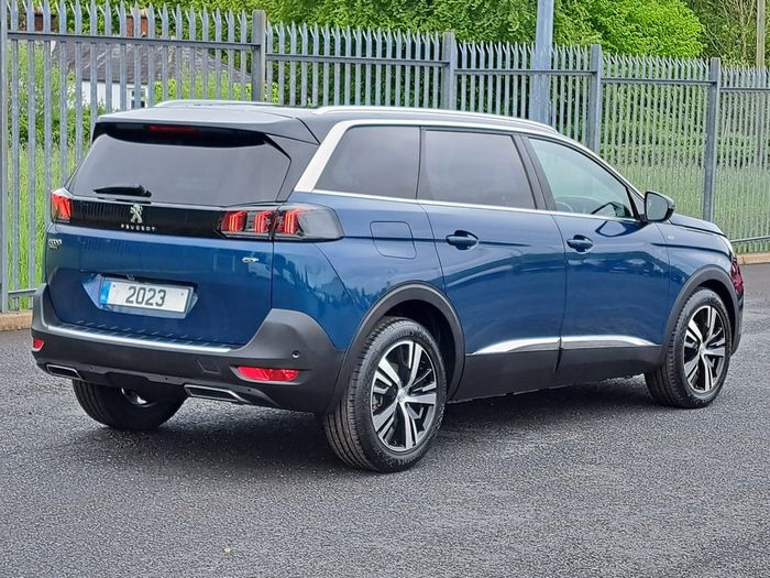 Peugeot 5008 2023