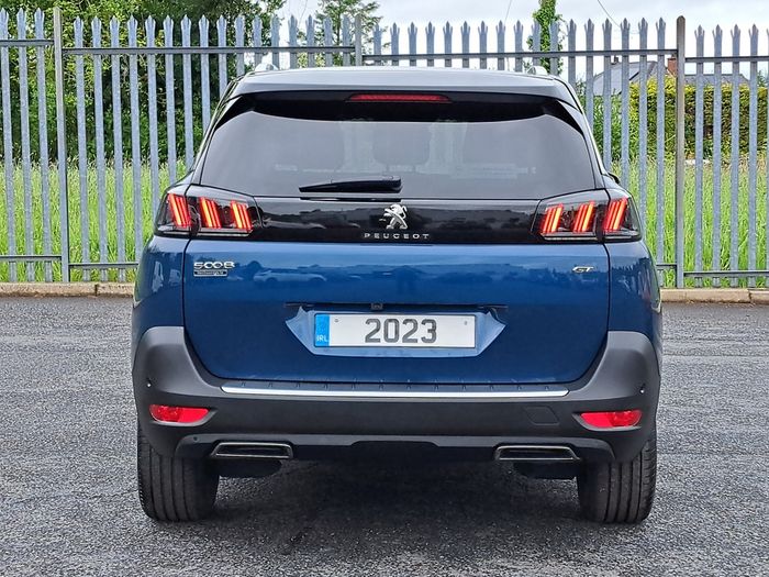 Peugeot 5008 2023