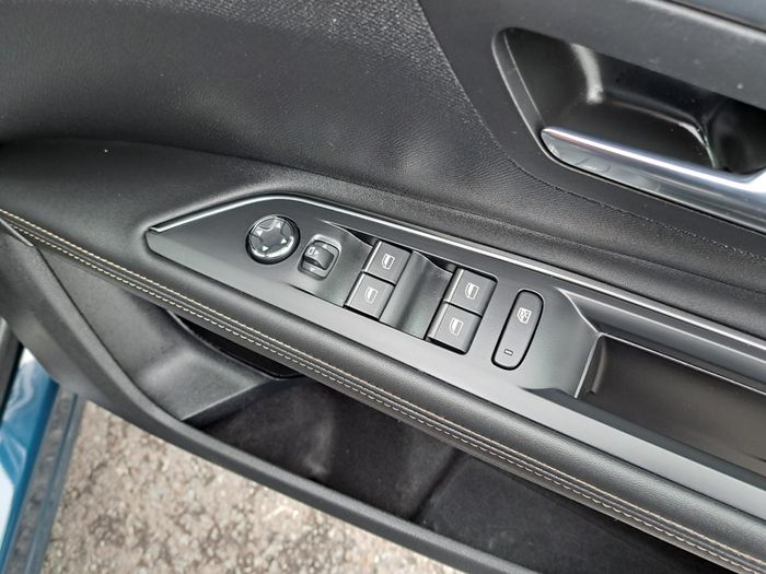Peugeot 5008 2023
