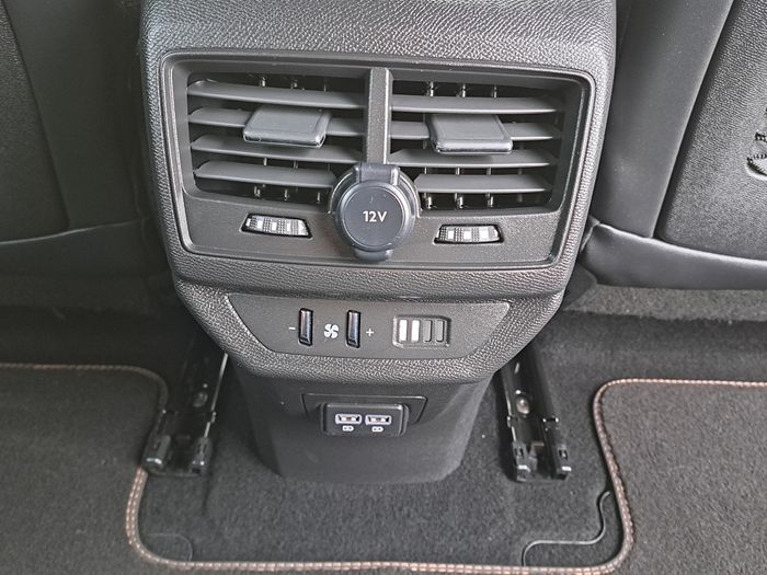 Peugeot 5008 2023