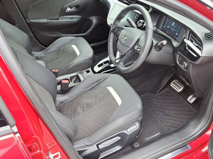 Opel Corsa 2025