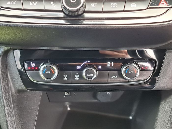 Opel Corsa 2023