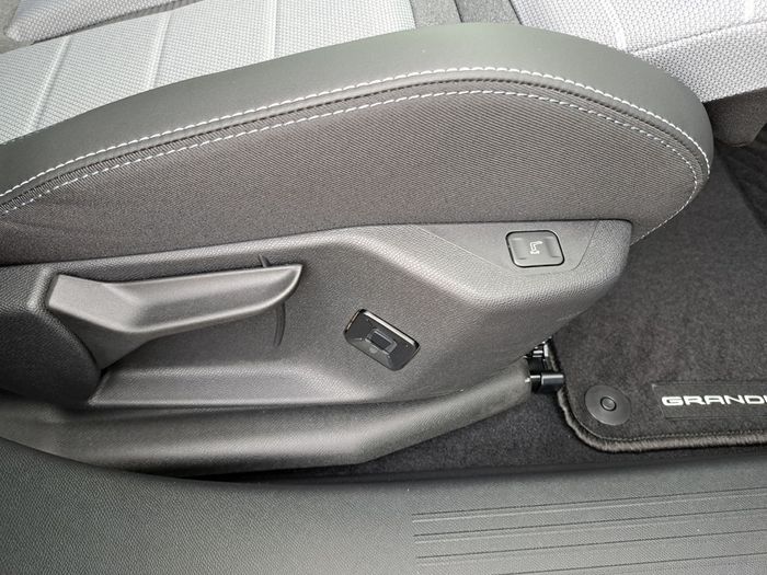 Opel Grandland 2026