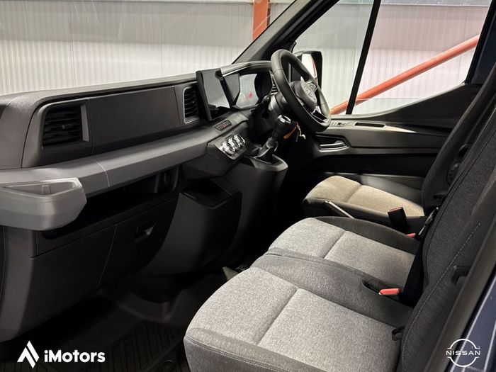 Nissan Interstar 2026
