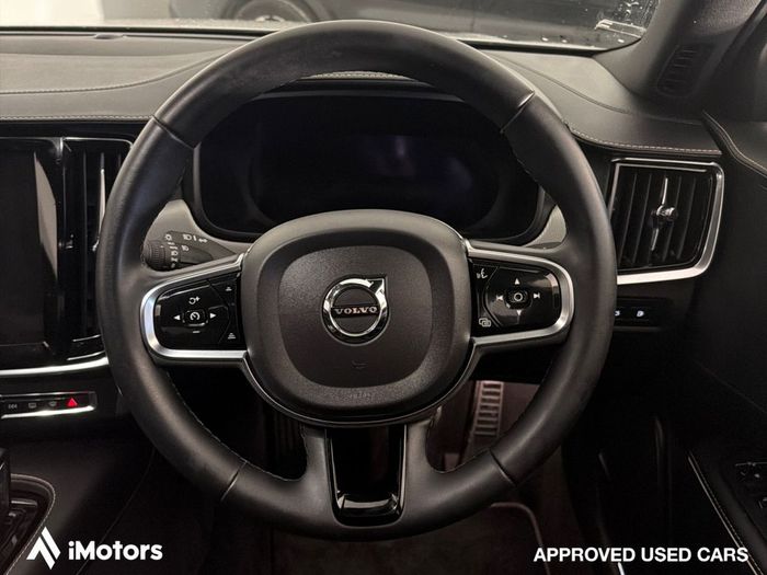 Volvo S90 2022