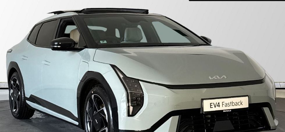 Kia EV4 2026