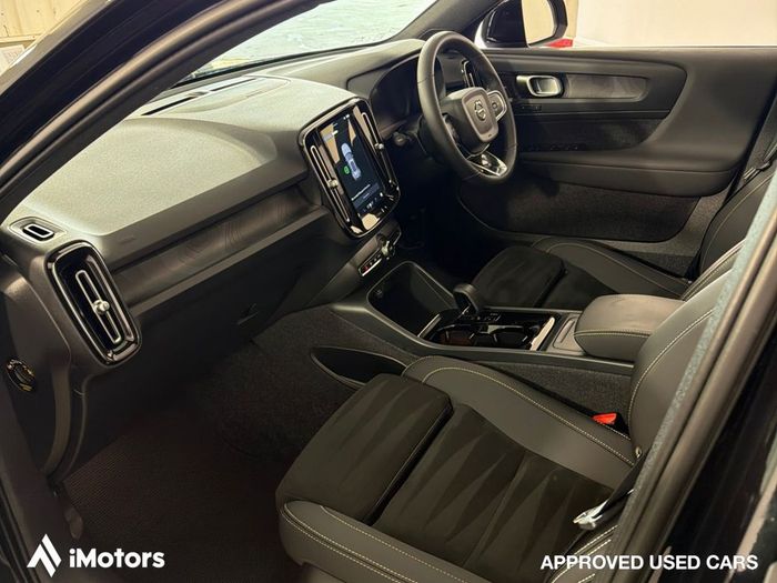 Volvo XC40 2023