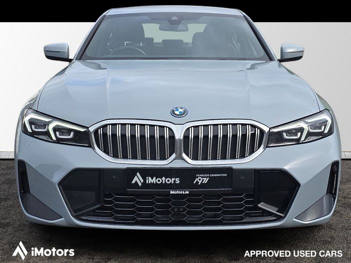 BMW 3 Series 2024