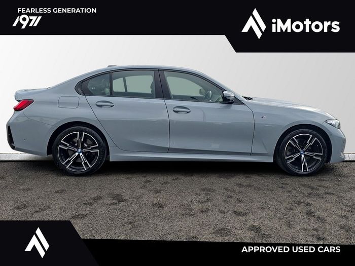 BMW 3 Series 2024