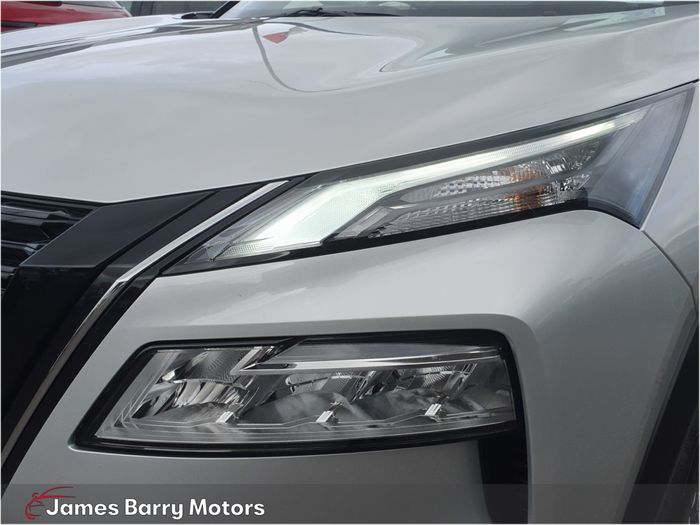 Nissan X-Trail 2025