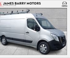 Nissan NV400 2021
