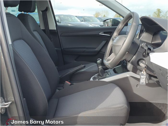 SEAT Arona 2025