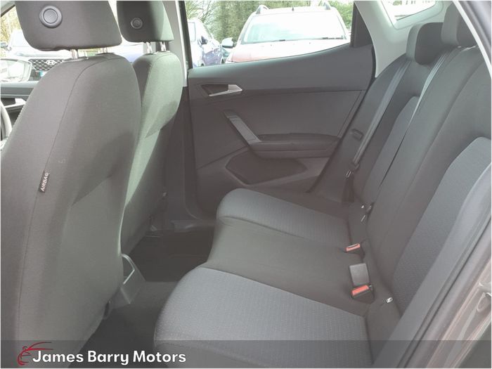 SEAT Arona 2025