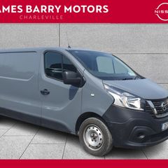 Nissan NV300 2021