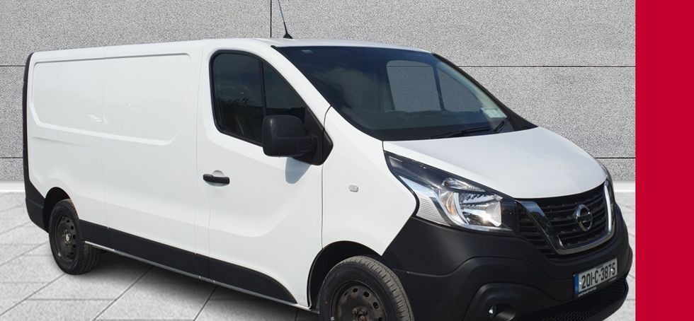 Nissan NV300 2020