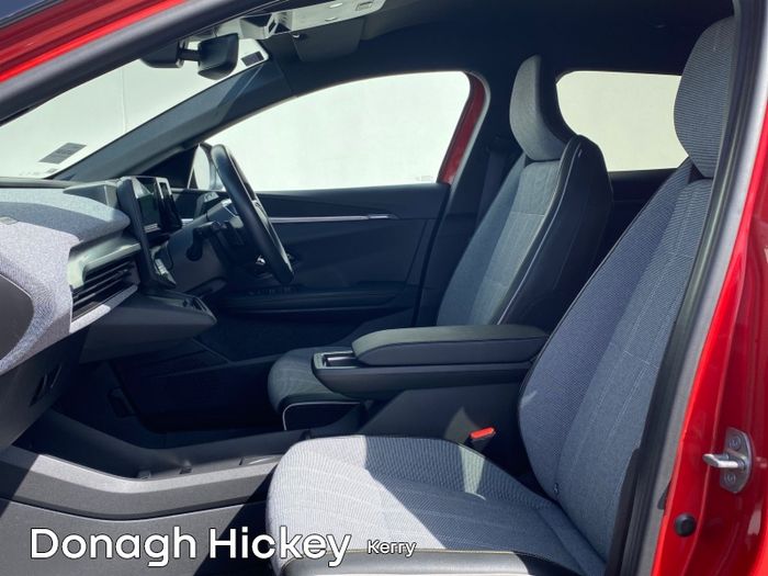 Renault Megane E-Tech 2023