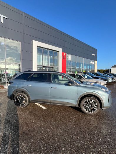 Peugeot 5008 2025