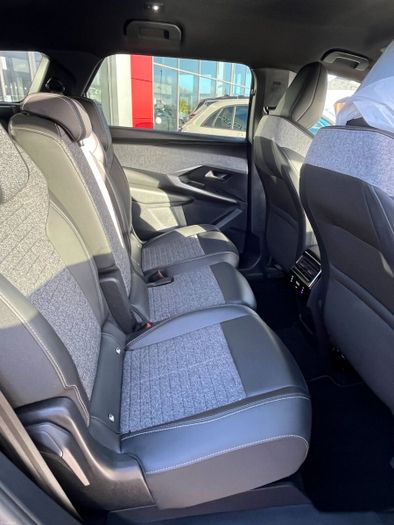 Peugeot 5008 2025
