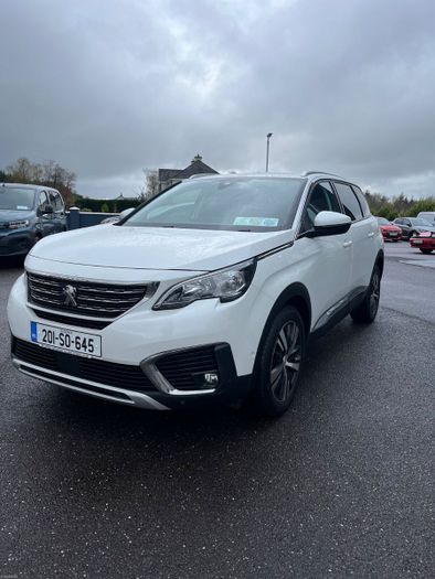 Peugeot 5008 2020