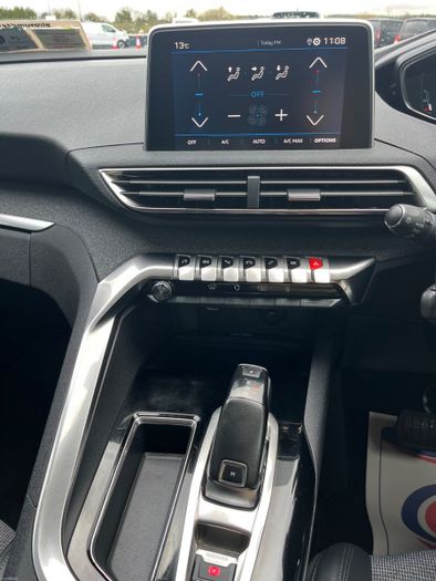 Peugeot 5008 2020