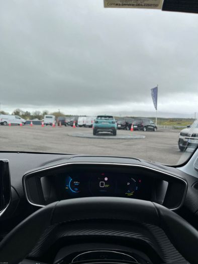 Peugeot 208 2023