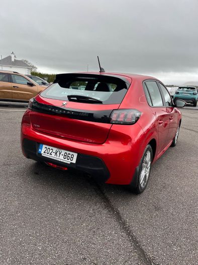 Peugeot 208 2020