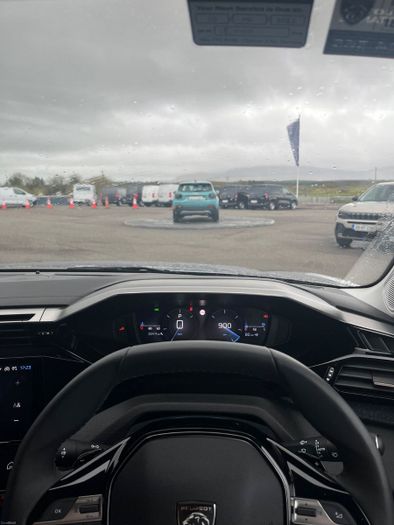 Peugeot 408 2025