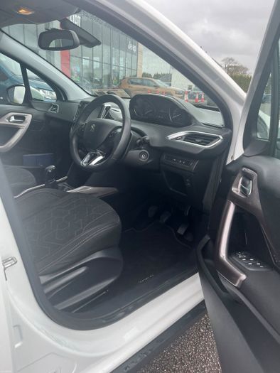Peugeot 2008 2016