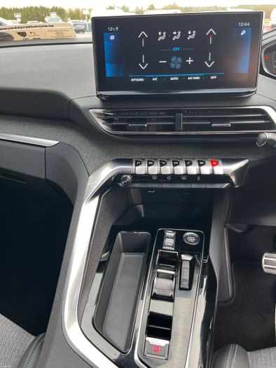 Peugeot 3008 2024