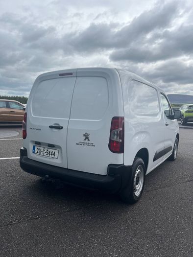 Peugeot Partner 2023