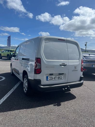 Peugeot Partner 2023