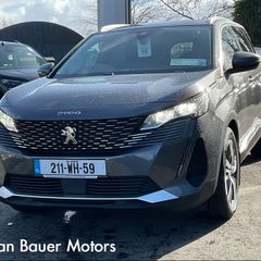 Peugeot 5008 2021