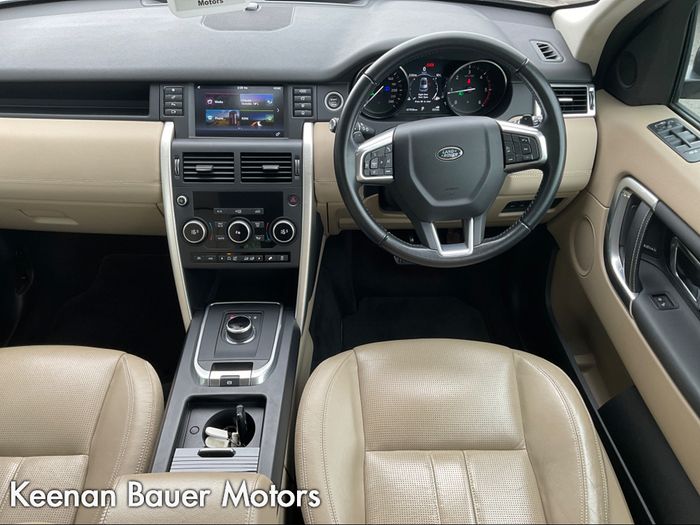 Land Rover Discovery Sport 2017