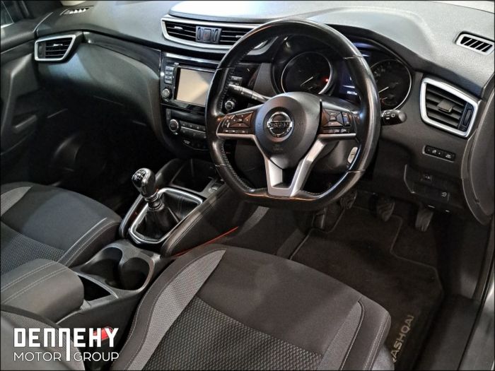 Nissan QASHQAI 2018