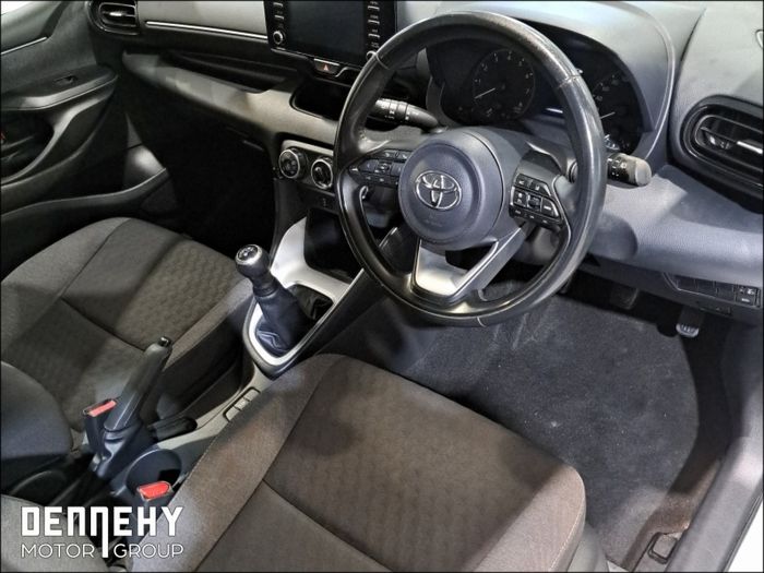 Toyota Yaris 2021