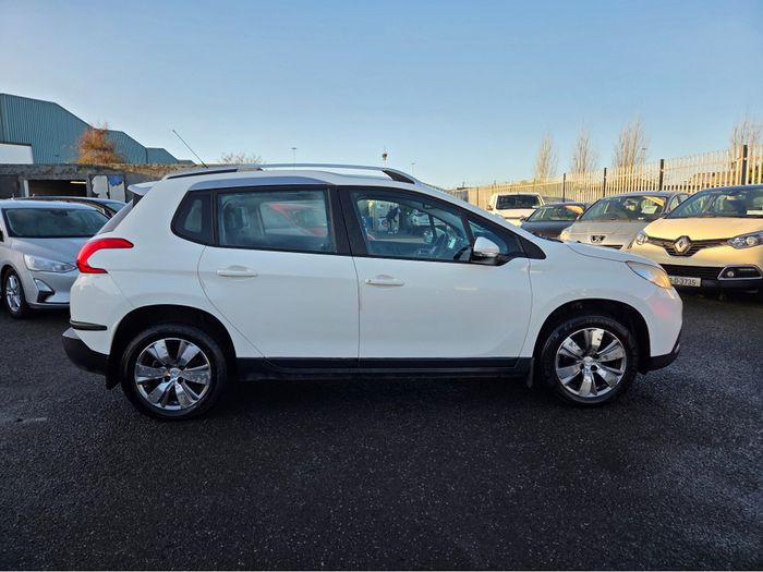 Peugeot 2008 2015