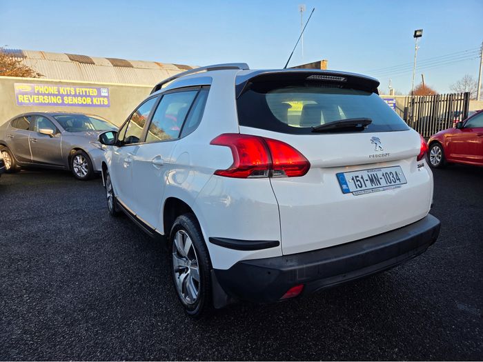Peugeot 2008 2015