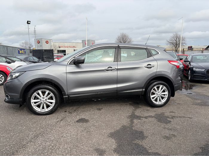 Nissan QASHQAI 2014