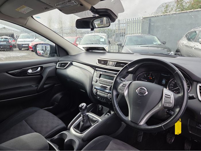 Nissan QASHQAI 2014