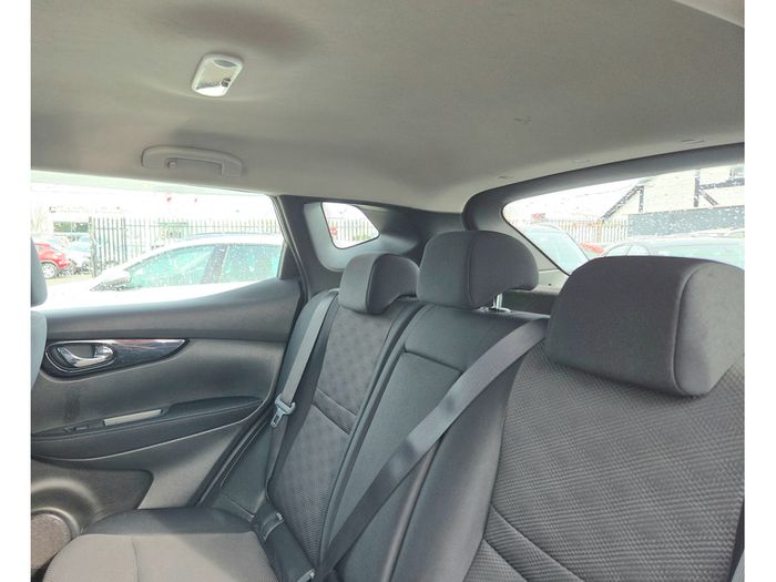 Nissan QASHQAI 2014