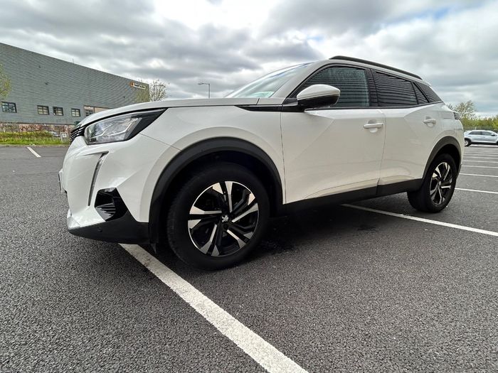 Peugeot 2008 2021