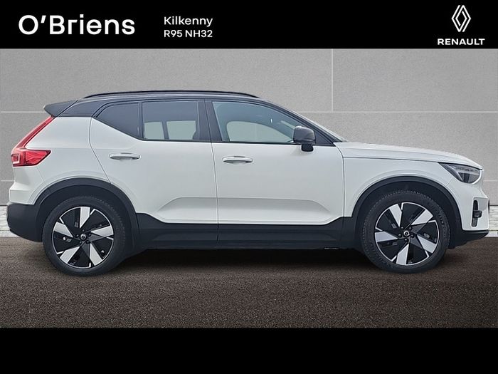 Volvo XC40 2023