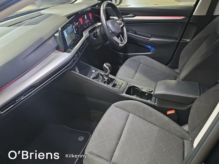 Volkswagen Golf 2024