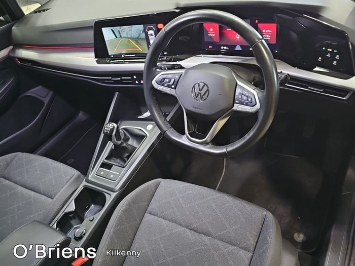 Volkswagen Golf 2024