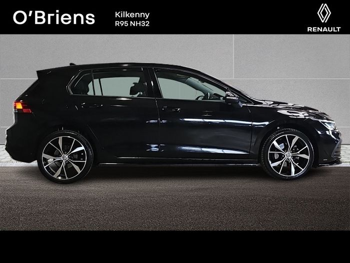 Volkswagen Golf 2024