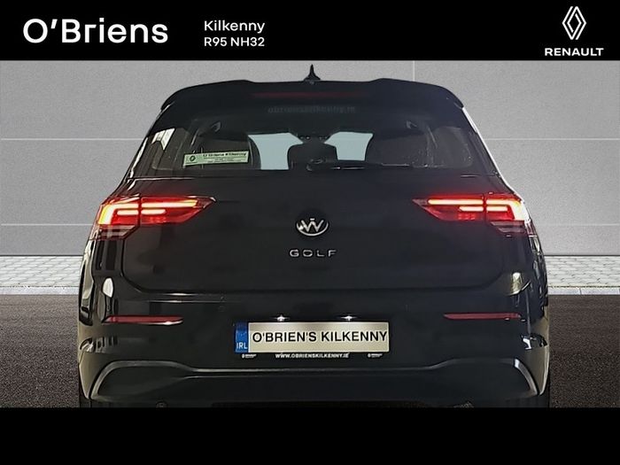 Volkswagen Golf 2024